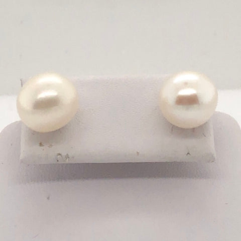 14K White Gold Pearl Stud Earrings  CE0210