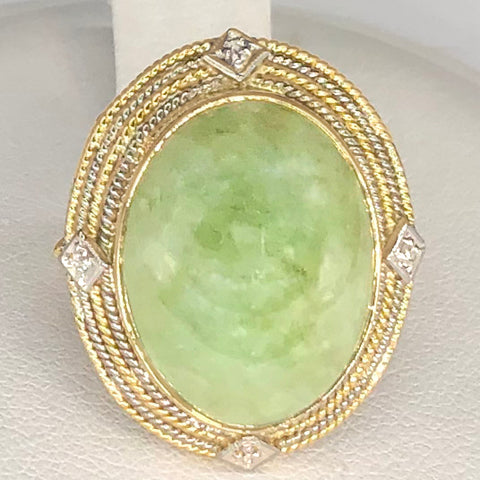 14K Gold Oval Green Stone (Jadeite?) Ring CR0040