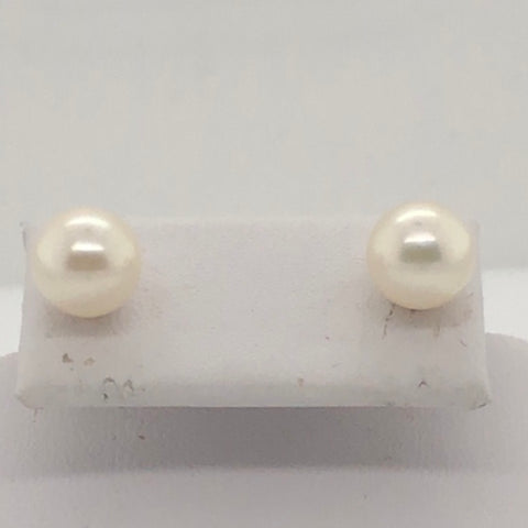 14K Yellow Gold Round White Pearl Stud Earrings  CE0212