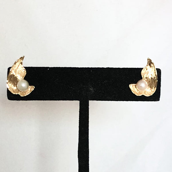 14K Yellow Gold Pearl Leaf Earrings   CE0108
