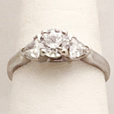 18K White Gold Jabel Setting & Lazare Diamond Ring   CR0164