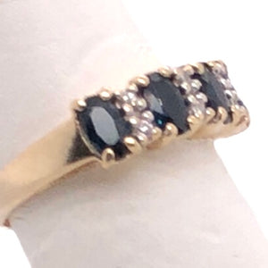 14K Yellow Gold Oval Blue Stone Ring   CR0295