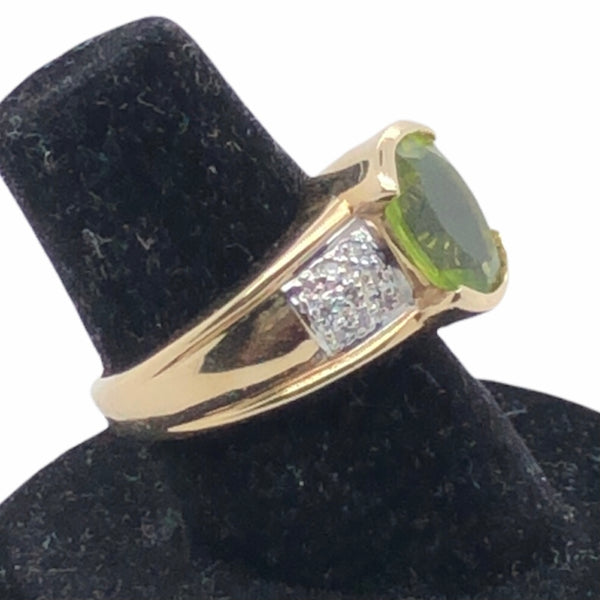 14K Yellow Gold Peridot and Diamond Ring  CR0232