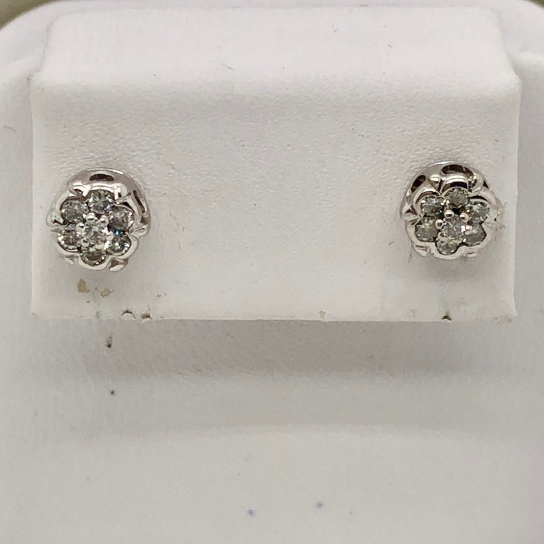 10K White Gold Diamond Cluster Earrings  CE0200