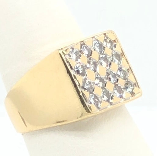 14K Yellow Gold Ring with Square Top with Pave Diamonds  CR0290