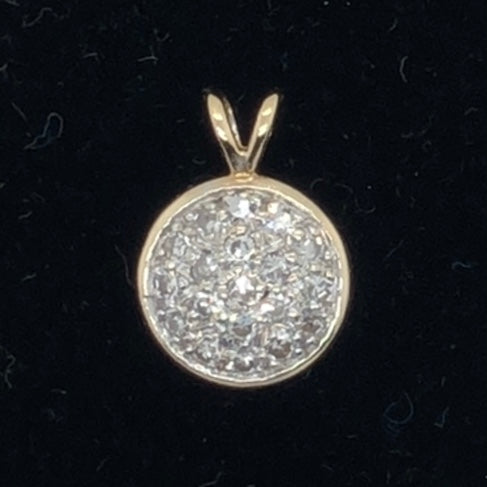 14K Yellow Gold Round Pendant with Pave Diamonds  CPend0069