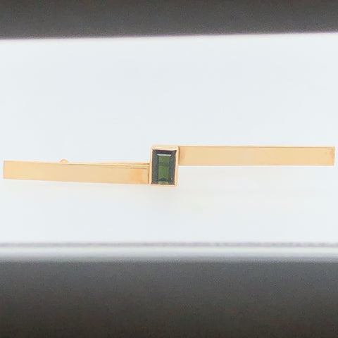 14K Yellow Gold Long Bar Pin with Green Stone (Believed to be Tourmaline)  CP0022